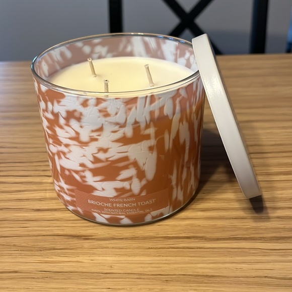 Bath & Body Works 3 Wick Candle. Brioche French Toast. - Picture 2 of 3